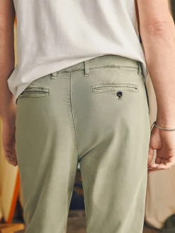 Faherty Brand Coastline Stretch Chino (32" Inseam) -^ Pants