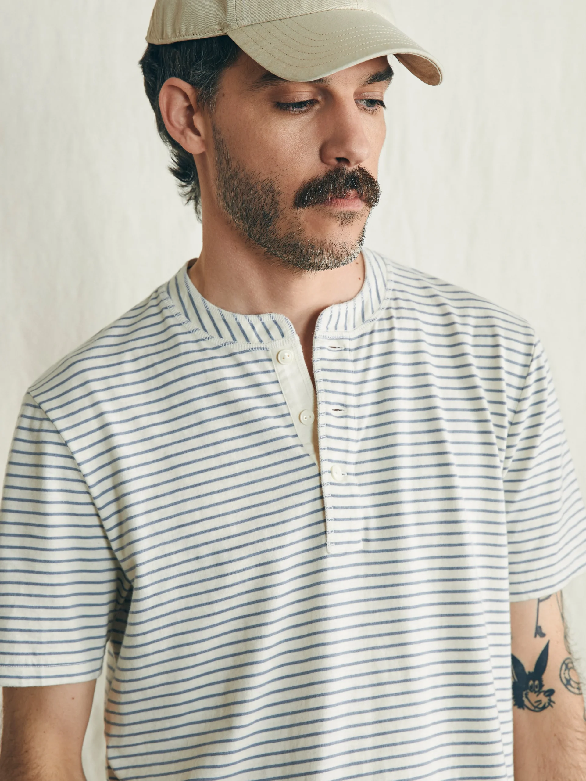 Faherty Brand Short-Sleeve Sunwashed Henley -^ T-Shirts & Henleys